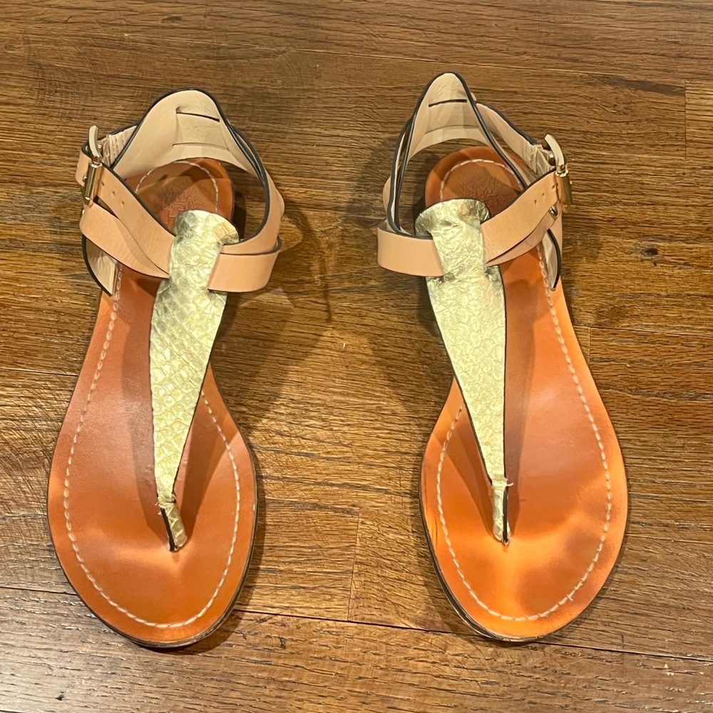 Vince Camuto Tan and gold T-Strap Sandals